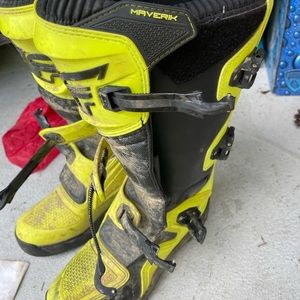 Maverick motorcross boots
